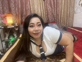 InaRaymondo's Oral live sex Profile Image