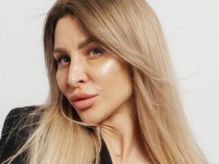 NicoleAriston's Live free webcam Profile Image